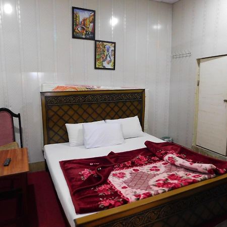 Rex Hotel Rawalpindi Exterior photo